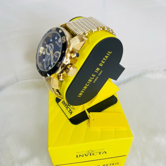 New Invicta Pro Diver Men”s Watch 48mm, Gold - Picture 4 of 9